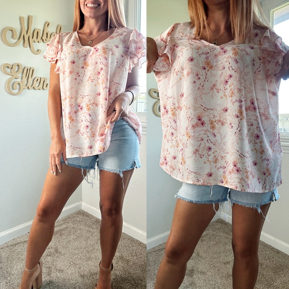 Chaus feminine pastel floral flutter Sleeve  Blouse size 1X